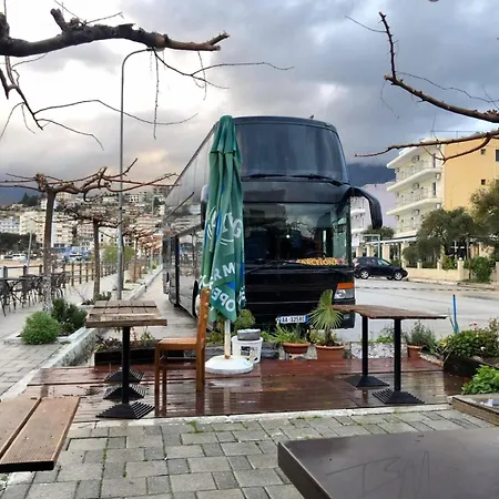 Urban Nightliner Τίρανα